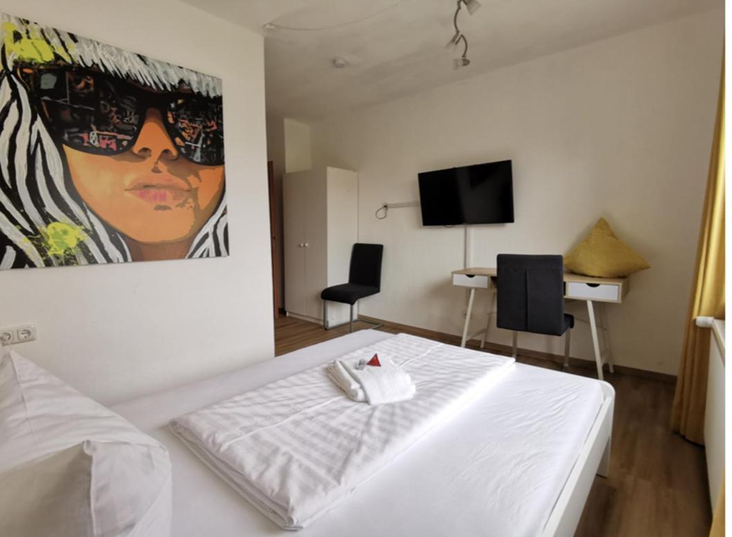 Hotel Wettlaufer Homberg  Szoba fotó