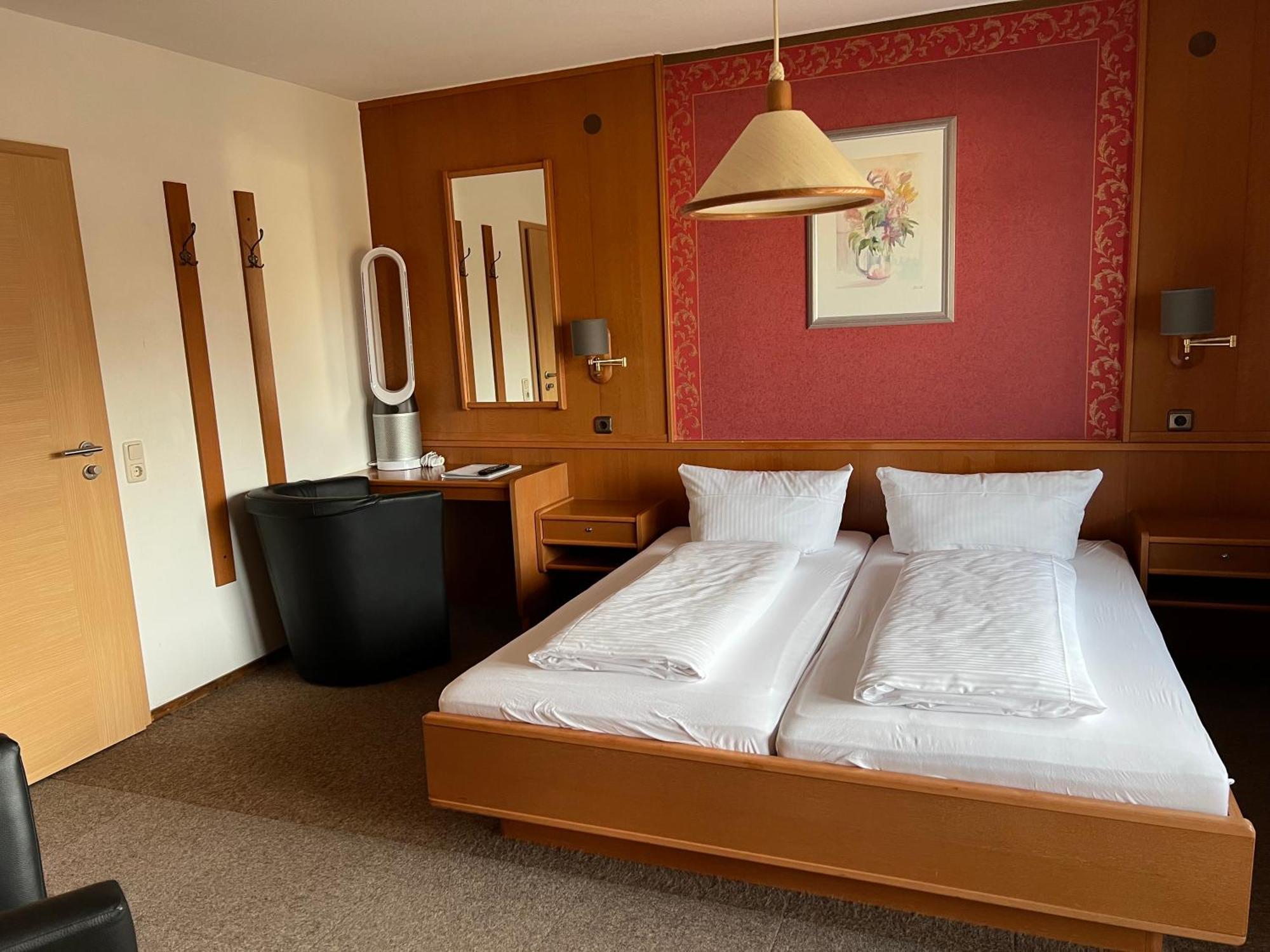 Hotel Wettlaufer Homberg  Kültér fotó